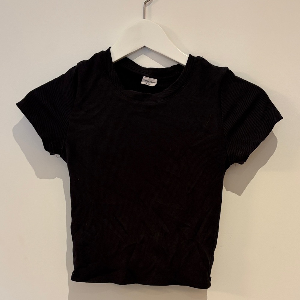Aritzia Wilfred Cropped Ribbed T-Shirt